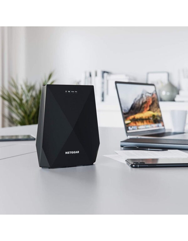 NETGEAR EX7700-100UKS Nighthawk X6 AC2200 Tri-Band Wi-Fi Mesh Extender