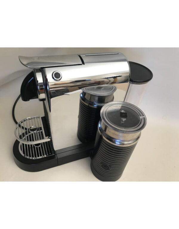 Nespresso CitiZ and Milk Coffee Machine, Black by Magimix [Energy Class A]