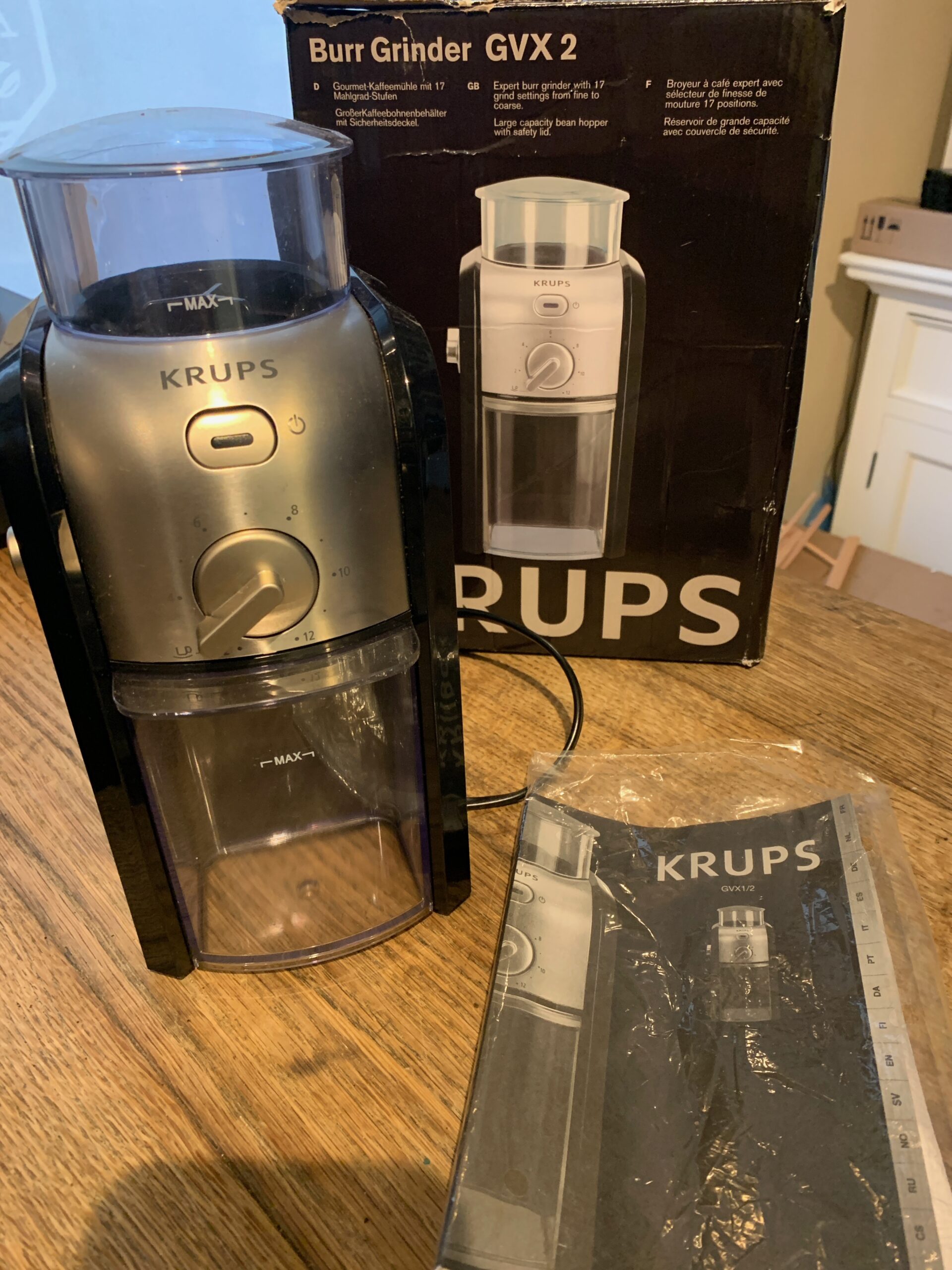 Krups GVX231 Expert Burr Grinder, Black/Silver ThatOne.UK