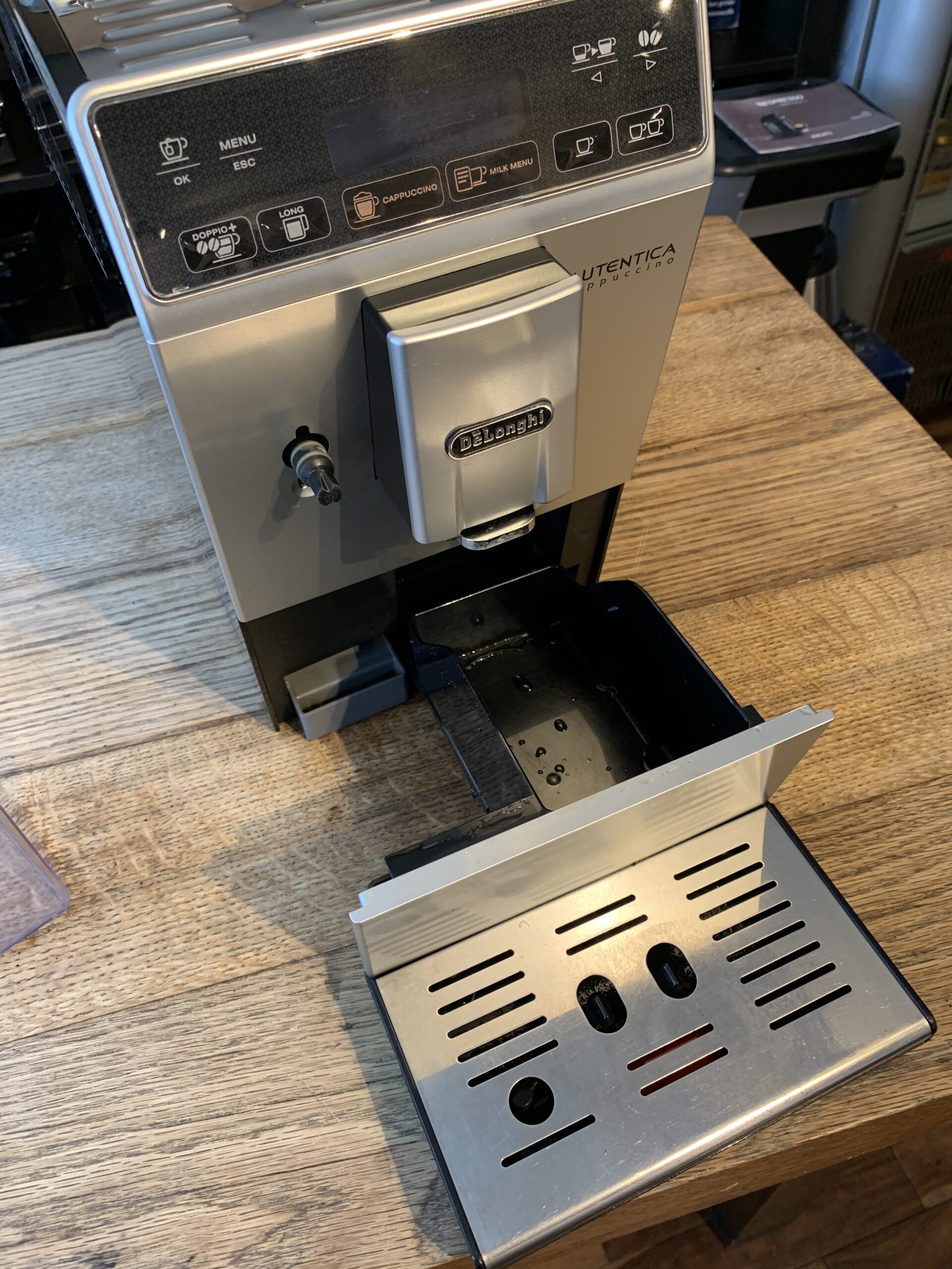 Delonghi Autentica Cappuccino ETAM29.660.SB Bean-to-Cup Automatic ...